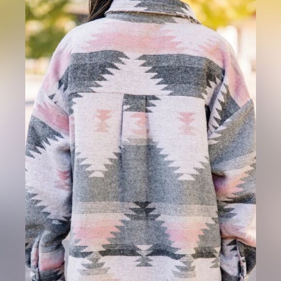 Moon Ryder Western Aztec Print Shacket Distressed Size Medium - Picture 3 of 10